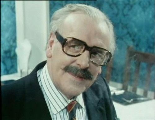 Minder Season 6 Episode 4 - Arthur is Dead, Long Live Arthur