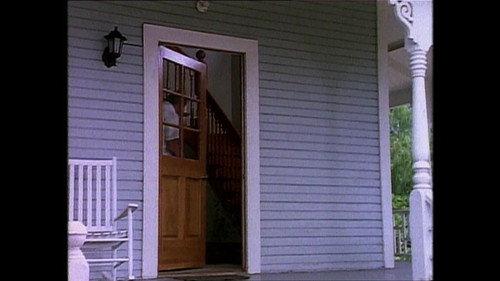 Renegade Season 2 Episode 3 - White Picket Fences