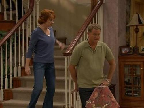 Reba Season 3 Episode 1 - She's Leaving Home, Bye Bye