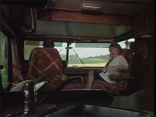 French Fields Season 3 Episode 3 - Make For The HIlls