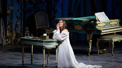 Great Performances Season 50 Episode 12 - Great Performances at the Met: La Traviata