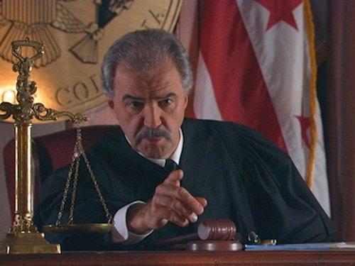 Sue Thomas: F.B.Eye Season 2 Episode 12 - The Lawyer