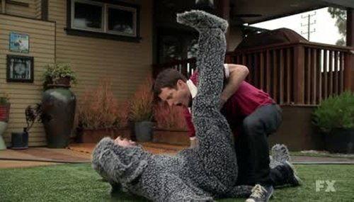 Wilfred Season 2 Episode 7 - Avoidance