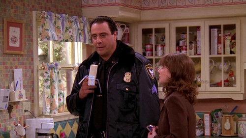 Everybody Loves Raymond Season 1 Episode 14 - Who's Handsome?