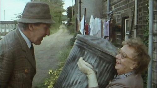 Last of the Summer Wine Season 9 Episode 9 - Jaws