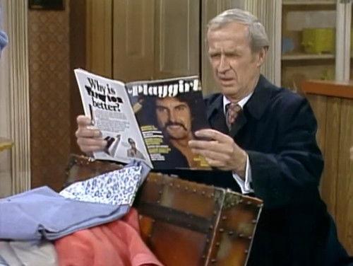 One Day at a Time Season 1 Episode 9 - Fighting City Hall