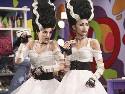 Shake It Up Season 3 Episode 25 - Haunt It Up