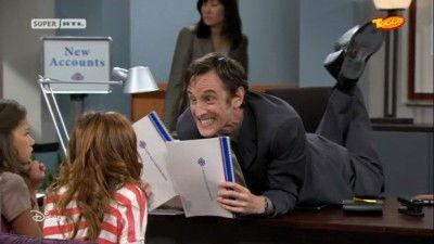 Shake It Up Season 1 Episode 8 - Hook It Up