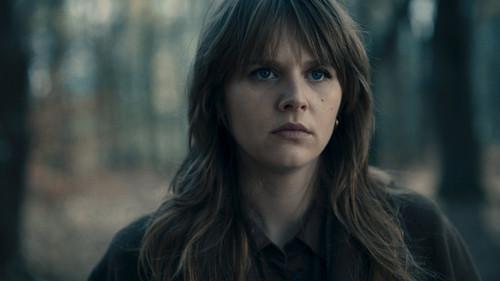 Sleepers Season 3 Episode 6 - Lisa