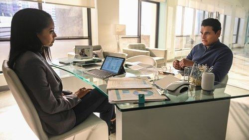 undefined Season 5 Episode 16 - Alex in Wonderland