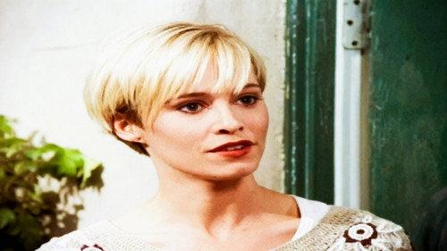 Melrose Place Season 2 Episode 18 - Arousing Suspicions