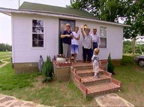 The Simple Life Season 1 Episode 7 - Good-bye and Good Luck a.k.a. Goin' Home