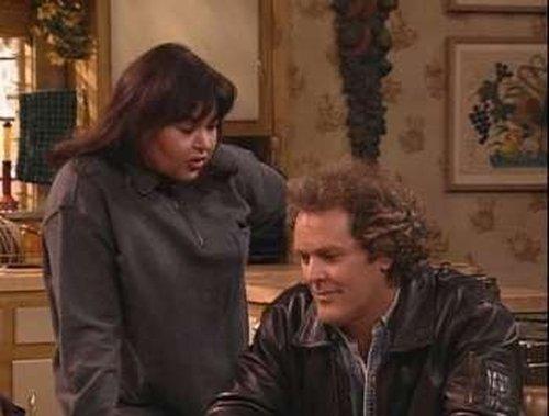 Roseanne Season 5 Episode 18 - Lose a Job, Winnebago