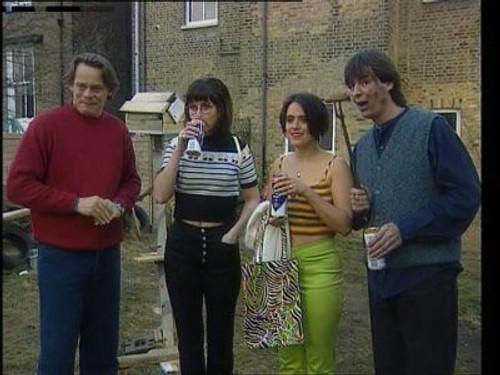 Men Behaving Badly Season 5 Episode 7 - Home-Made Sauna