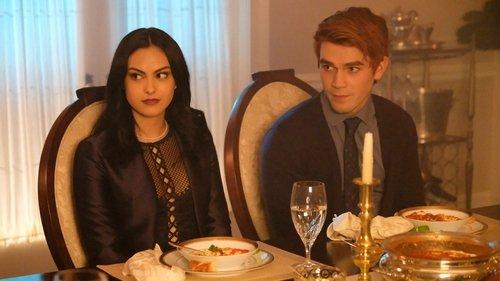 Riverdale Season 2 Episode 3 - Chapter Sixteen: The Watcher in the Woods