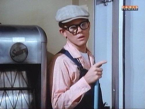 Happy Days Season 4 Episode 9 - The Muckrakers