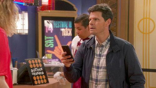 Sydney to the Max Season 1 Episode 3 - The Parent Track