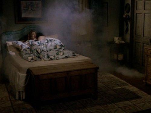 Wings Season 7 Episode 1 - Burnin' Down the House (1)