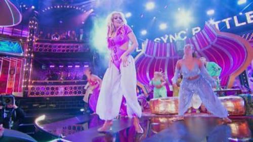 Lip Sync Battle Season 4 Episode 1 - Christina Aguilera Tribute: Taye Diggs vs. Erika Jayne