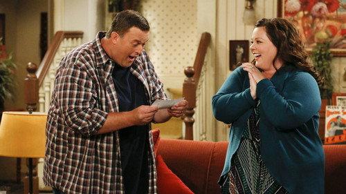 Mike & Molly Season 5 Episode 1 - The Book of Molly