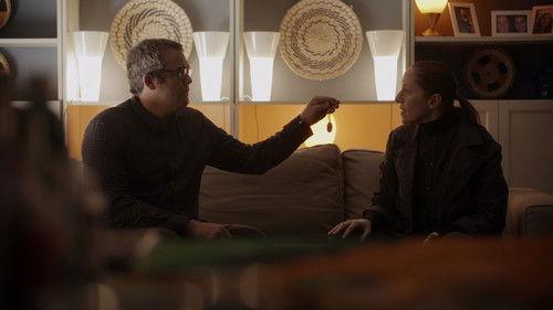 The Other Me Season 3 Episode 3 - The past returns