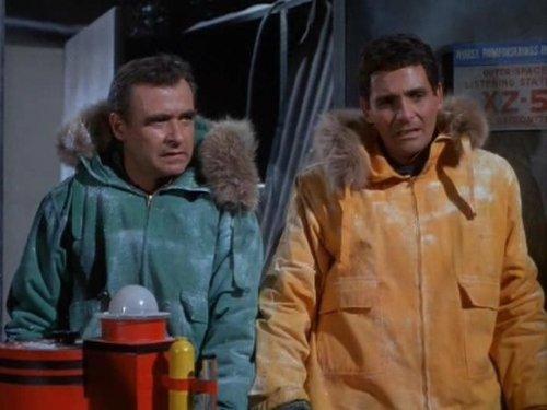 Voyage to the Bottom of the Sea Season 3 Episode 17 - The Heat Monster