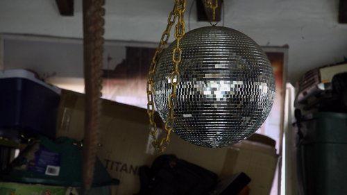 American Pickers Season 19 Episode 3 - Movie Magic Picking