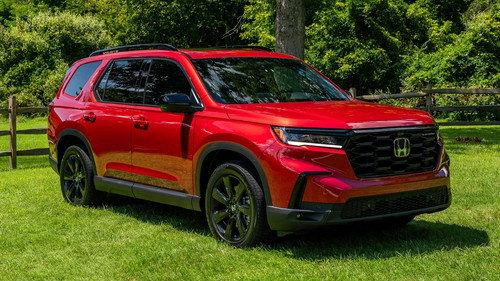 MotorWeek Season 44 Episode 13 - Honda Pilot Black Edition