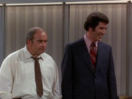 The Mary Tyler Moore Show Season 2 Episode 9 - And Now, Sitting in for Ted Baxter