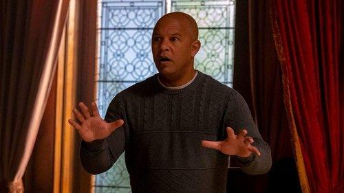 Upload Season 1 Episode 7 - Bring Your Dad to Work Day