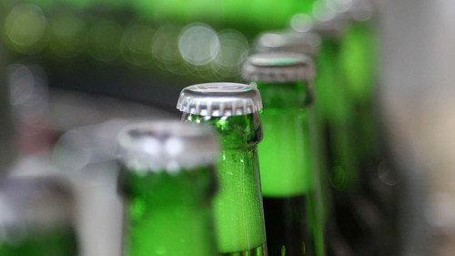 How Do They Do It? Season 13 Episode 7 - Non-Alcoholic Beer, Tomcars, Escalators, Lie Detectors