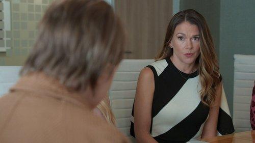 Younger Season 7 Episode 2 - It's the End of the World, Worm Girl