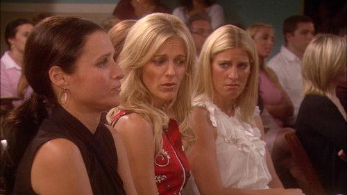 The New Adventures of Old Christine Season 3 Episode 3 - Popular