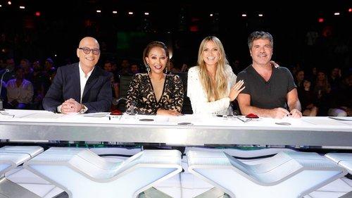 America's Got Talent Season 13 Episode 13 - Live Quarter Finals 1