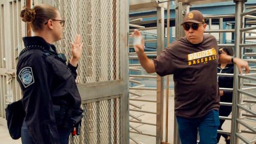 Contraband: Seized at the Border Season 8 Episode 2 - Grab Bag