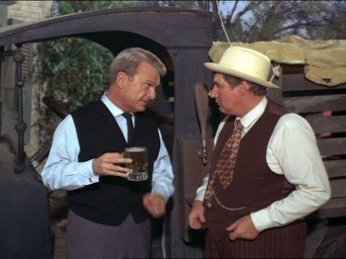 Green Acres Season 4 Episode 2 - The Rummage Sale