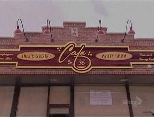 Kitchen Nightmares Season 1 Episode 22 - Cafe 36