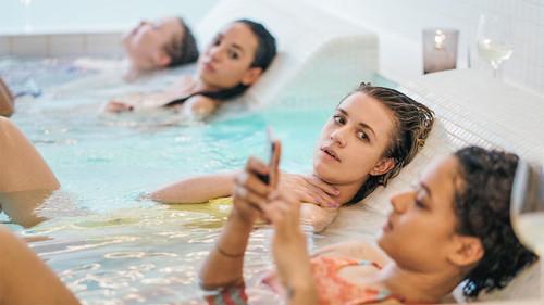 Perfect locations Season 2 Episode 4 - Episode 4