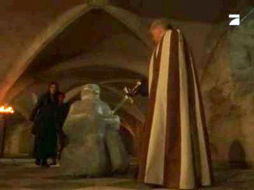 Relic Hunter Season 2 Episode 21 - Set in Stone