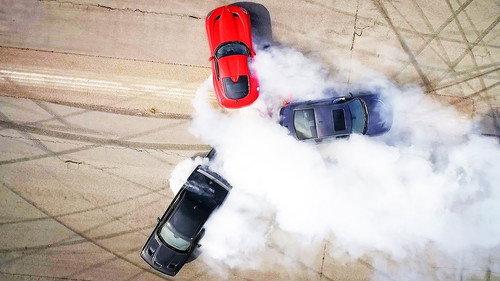 Roadkill Season 4 Episode 3 - Dodge Hellcat-Viper-Hellcat Thrash Battle!