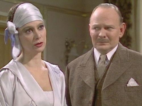 undefined Season 1 Episode 6 - Finessing the King