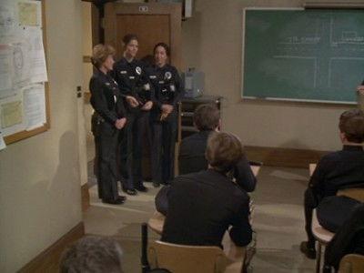 undefined Season 2 Episode 11 - Jaime's Shield (2)