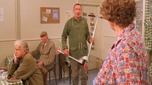 Last of the Summer Wine Season 23 Episode 1 - A Brief Excursion In The Fast Lane