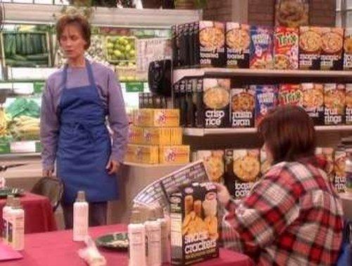 Roseanne Season 8 Episode 12 - The Thrilla Near the Vanilla Extract