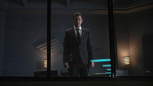 Batwoman Season 1 Episode 2 - The Rabbit Hole