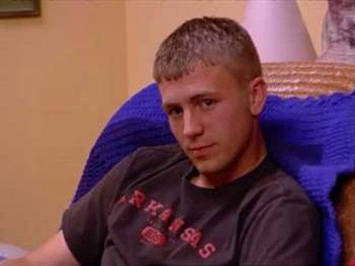 The Simple Life Season 1 Episode 5 - Shopaholics a.k.a. Live Stock Auction