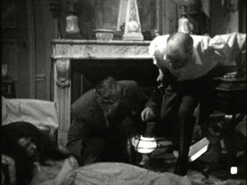 The camera explores time Season 6 Episode 1 - Episode 1