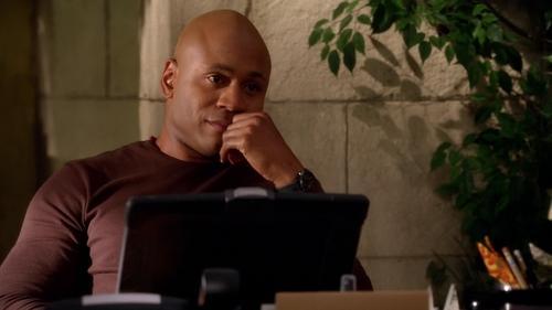 NCIS: Los Angeles Season 1 Episode 23 - Burned