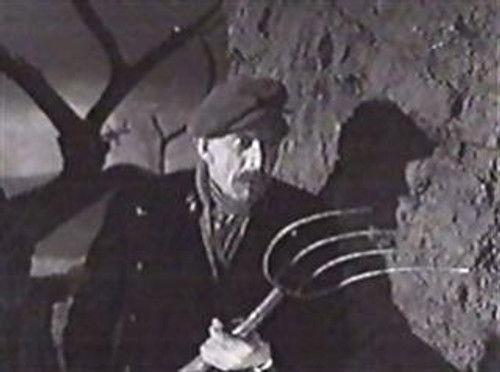 Thriller Season 1 Episode 20 - Hay-Fork and Bill-Hook