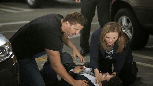 Bones Season 10 Episode 1 - The Conspiracy in the Corpse